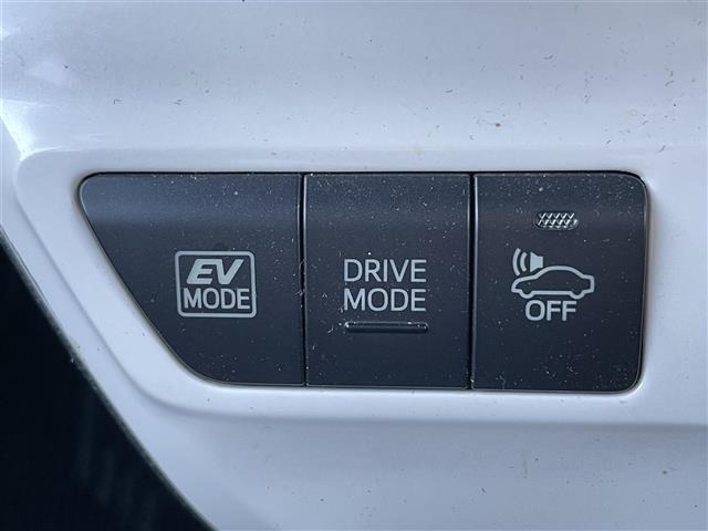 Toyota PRIUS 2017 7563660-5