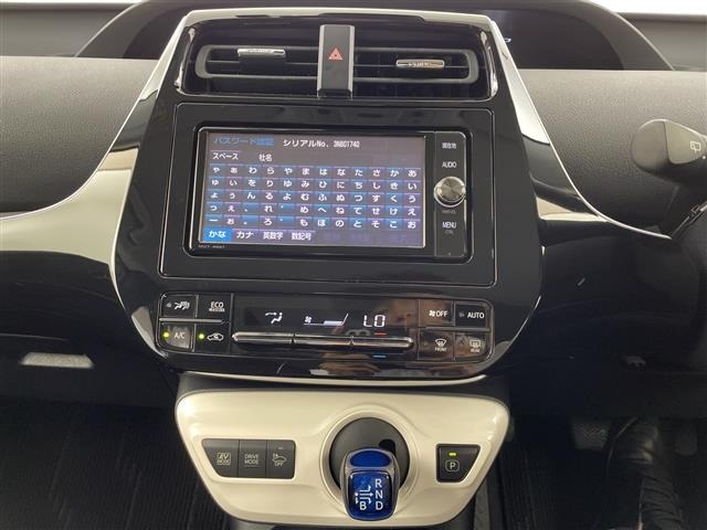 Toyota PRIUS 2016 7563661-12