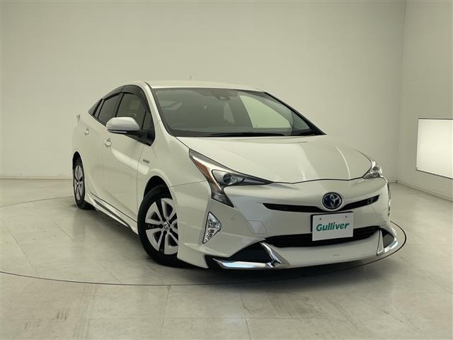 Toyota PRIUS 2017 7563674-0