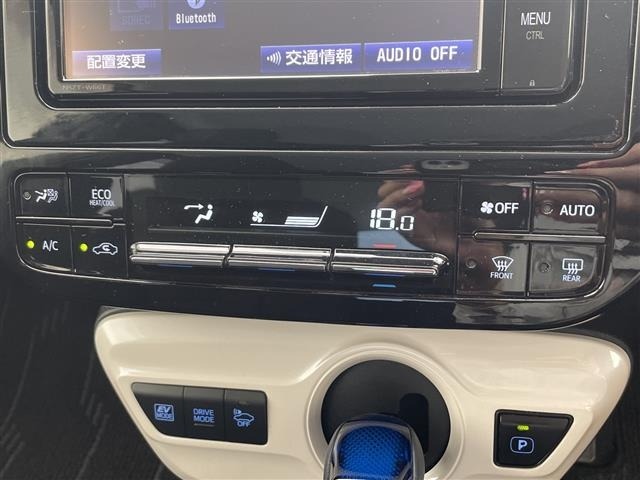Toyota PRIUS 2017 7563674-11