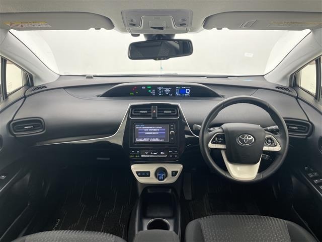 Toyota PRIUS 2017 7563674-15