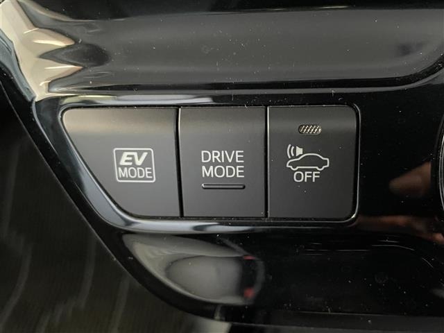 Toyota PRIUS 2019 7563688-1