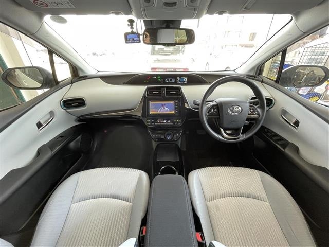 Toyota PRIUS 2019 7563688-14