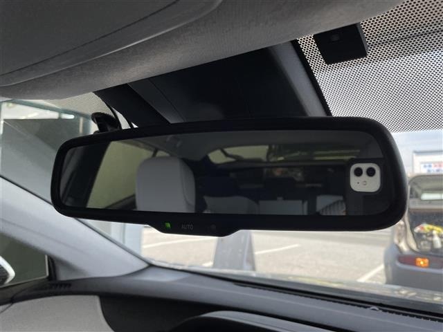 Toyota PRIUS 2019 7563688-20