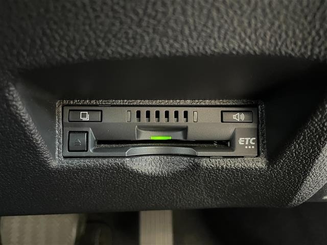 Toyota PRIUS 2019 7563688-22