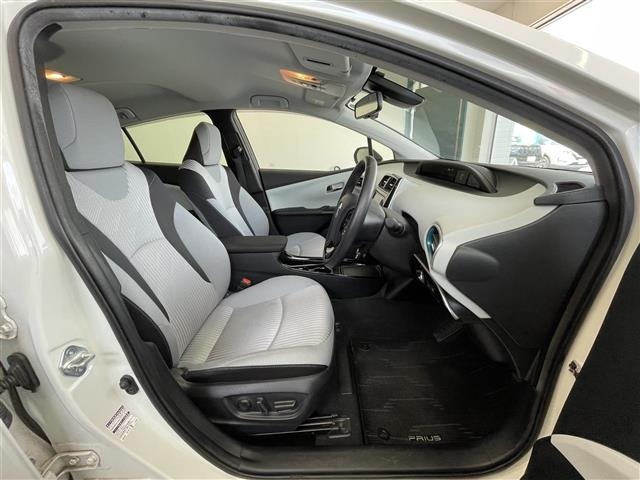 Toyota PRIUS 2019 7563688-6
