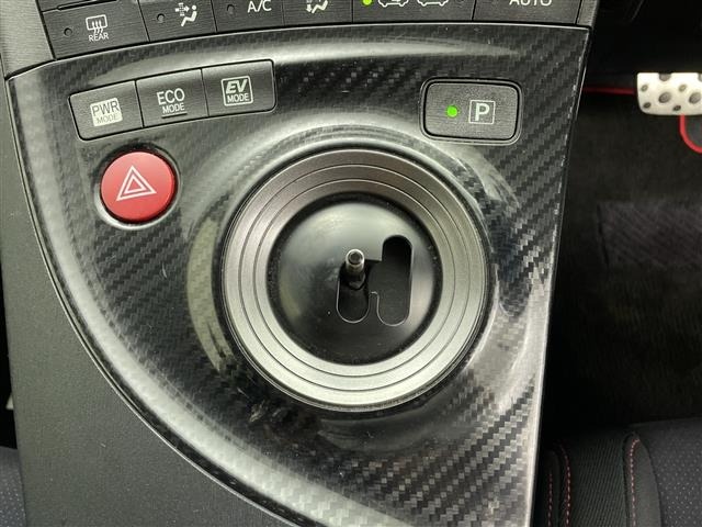 Toyota PRIUS 2012 7563731-1