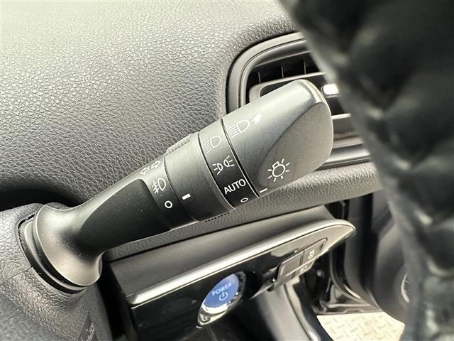 Toyota PRIUS 2016 7563750-12