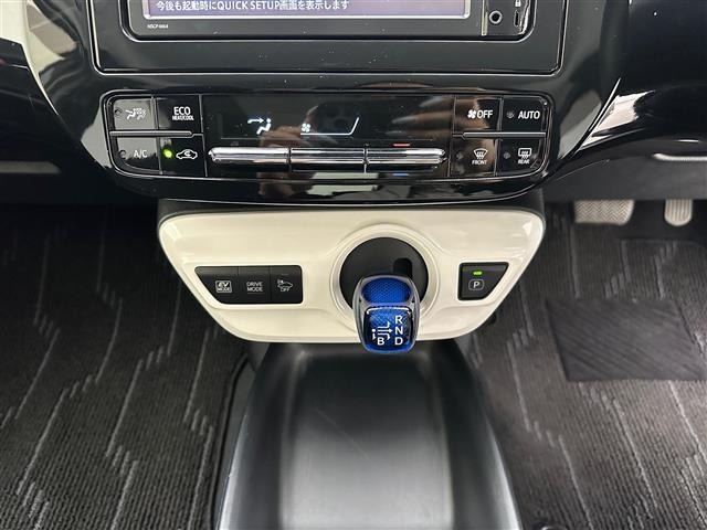 Toyota PRIUS 2016 7563750-20