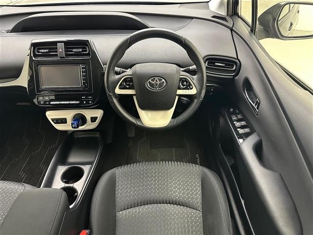 Toyota PRIUS 2016 7563750-21