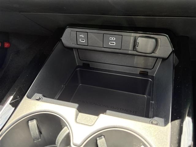 Toyota PRIUS 2024 7563751-3