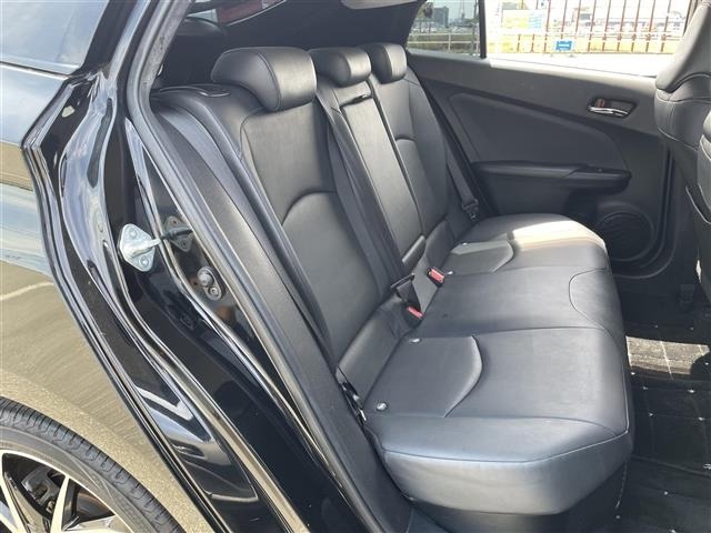 Toyota PRIUS 2016 7563770-21