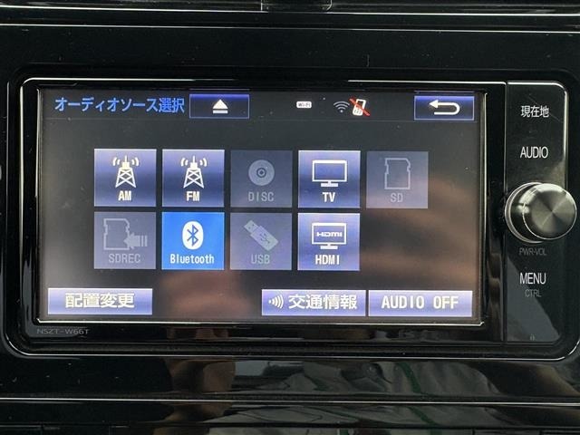 Toyota PRIUS 2018 7563771-16