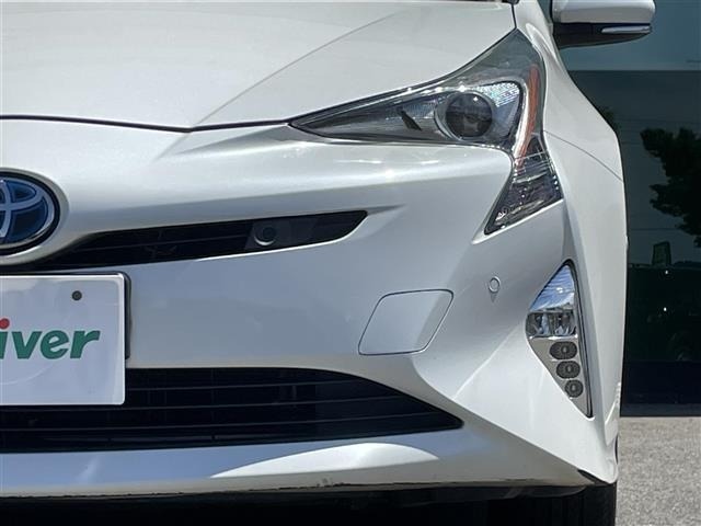 Toyota PRIUS 2018 7563771-2