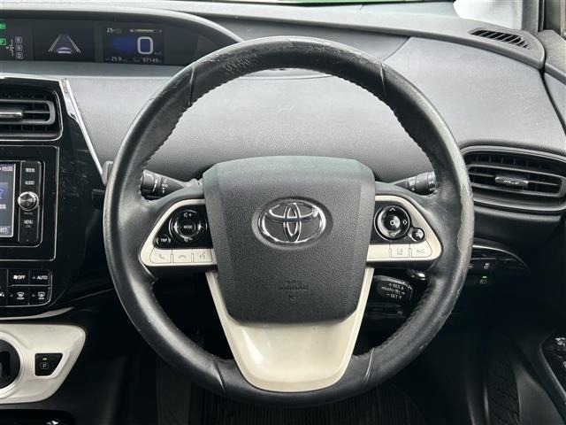 Toyota PRIUS 2018 7563771-21