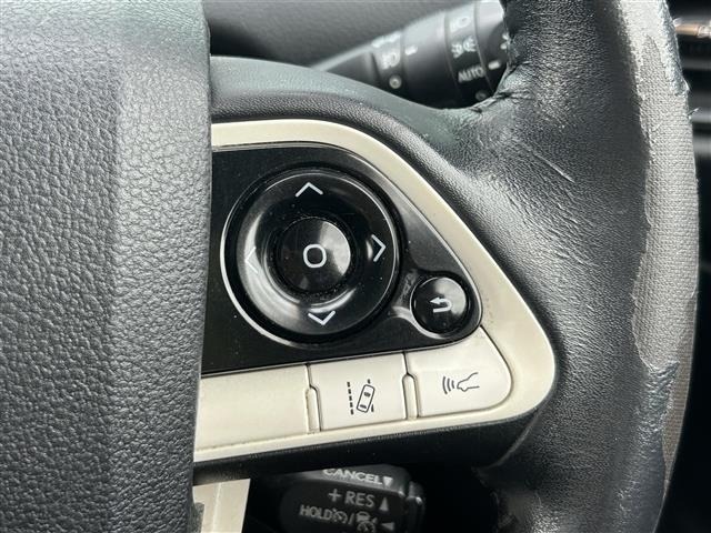 Toyota PRIUS 2018 7563771-3