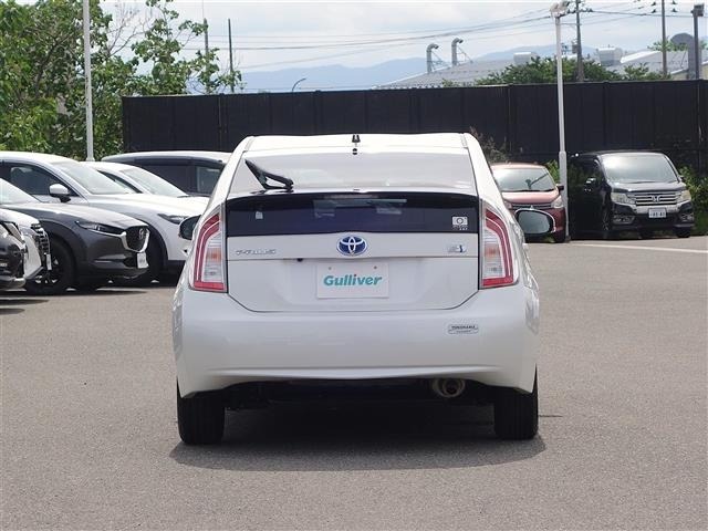 Toyota PRIUS 2016 7563778-11