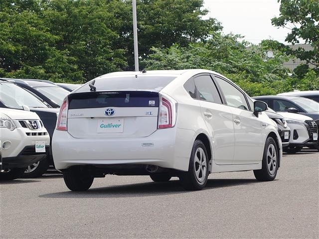 Toyota PRIUS 2016 7563778-2