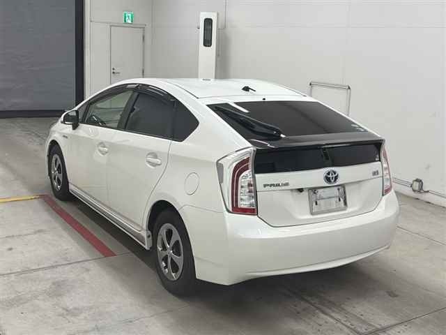 Toyota PRIUS 2012 7563840-1