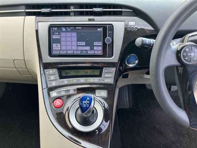 Toyota PRIUS 2012 7563840-6
