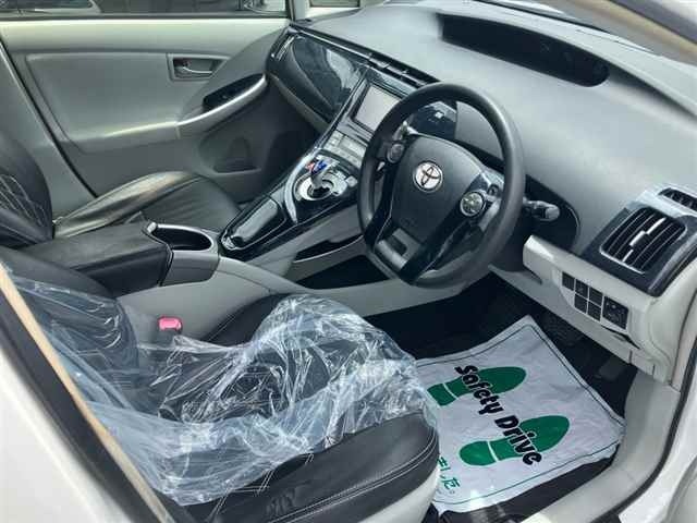 Toyota PRIUS 2013 7563865-7