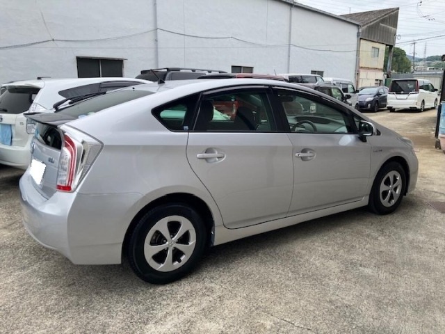 Toyota PRIUS 2013 7563873-10