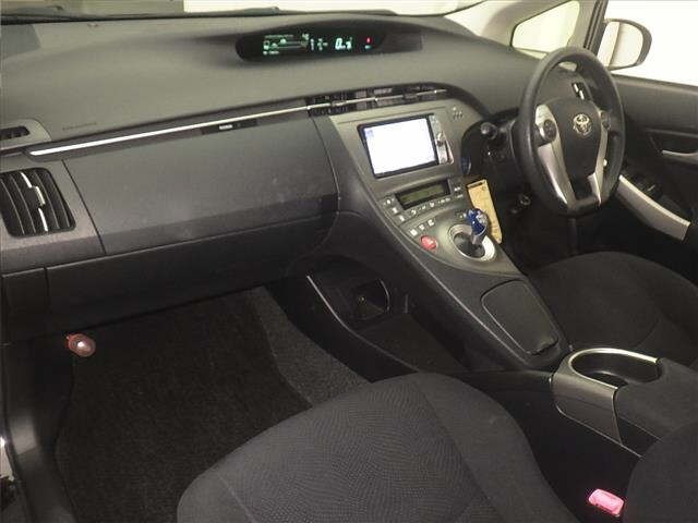 Toyota PRIUS 2012 7563944-4