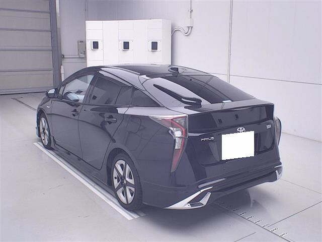 Toyota PRIUS 2016 7563945-1
