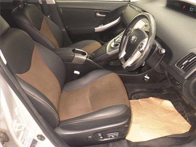 Toyota PRIUS 2013 7563950-5