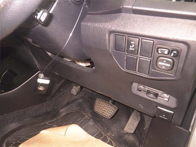 Toyota PRIUS 2013 7563950-8