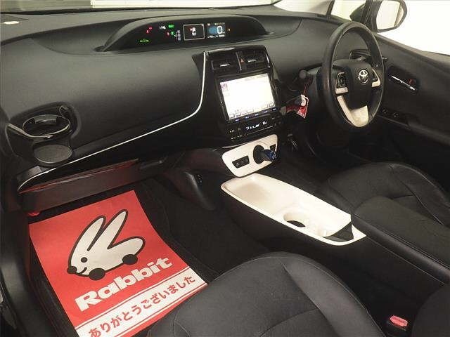 Toyota PRIUS 2016 7563951-4