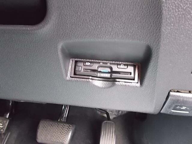 Toyota PRIUS 2019 7563961-10