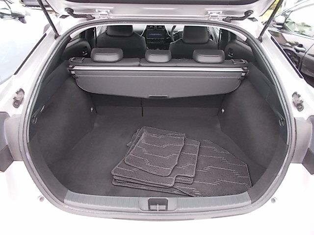 Toyota PRIUS 2019 7563961-16