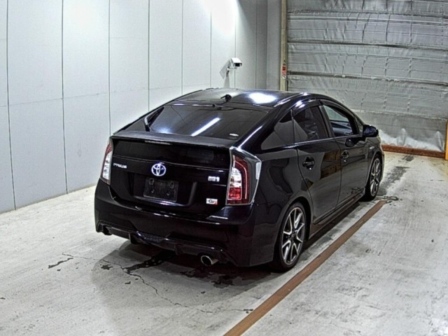 Toyota PRIUS 2012 7563962-5