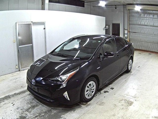 Toyota PRIUS 2017 7563987-4