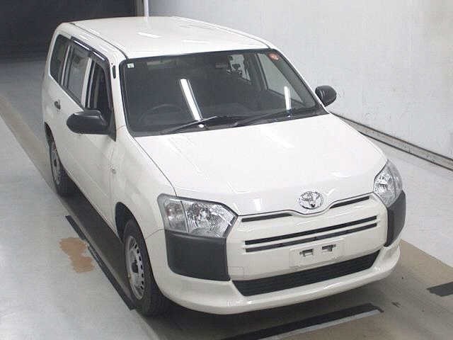 Toyota PROBOX VAN 2021 7547111-0