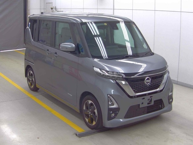 Nissan ROOX 2023 7560447-0