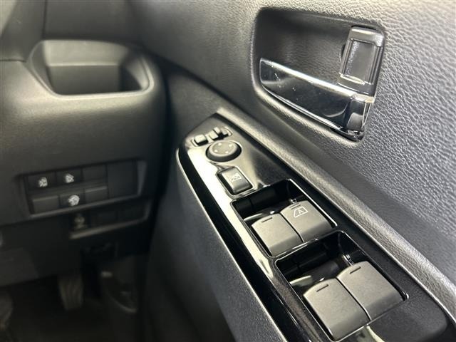 Nissan ROOX 2022 7560844-6