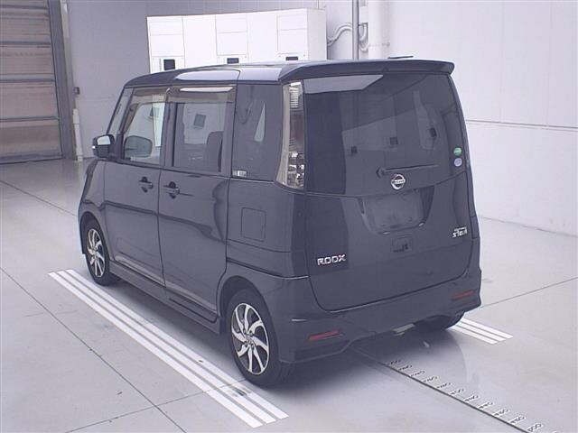 Nissan ROOX 2012 7560874-1