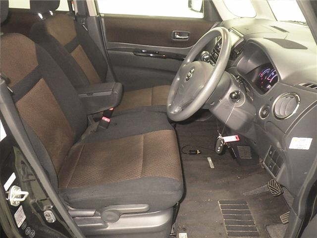 Nissan ROOX 2012 7560874-5