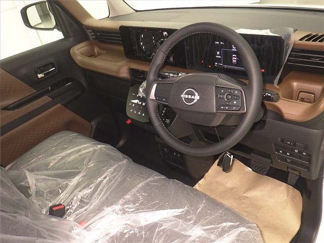 Nissan ROOX 2026 7560878-3
