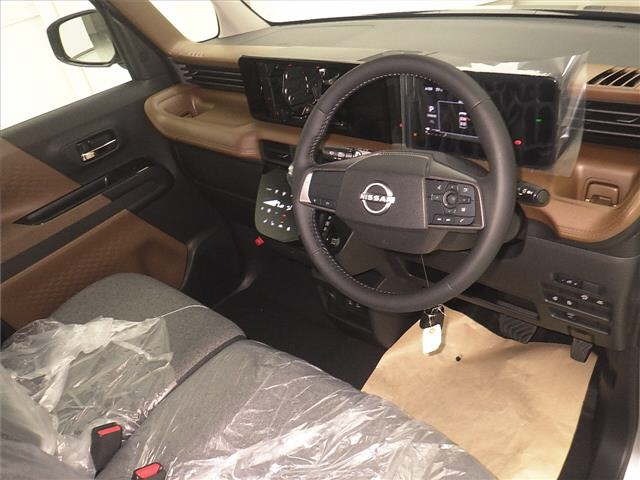 Nissan ROOX 2026 7560879-3