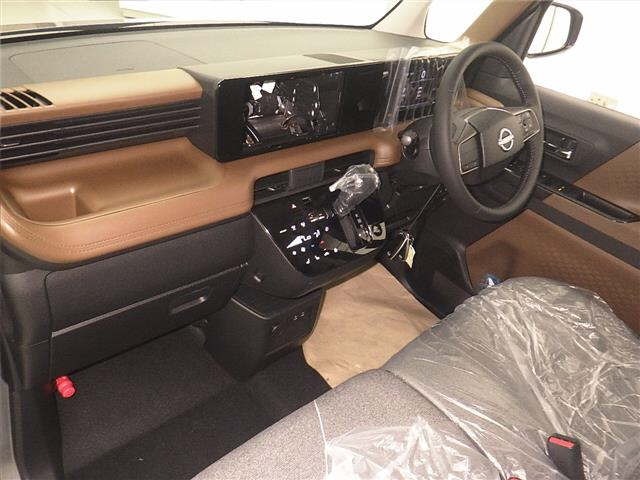 Nissan ROOX 2026 7560879-4