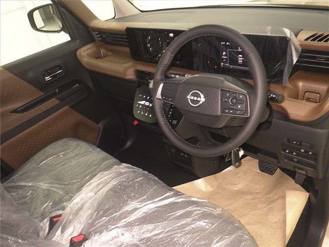 Nissan ROOX 2026 7560880-3