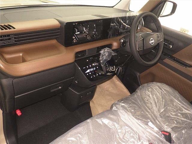 Nissan ROOX 2026 7560880-4
