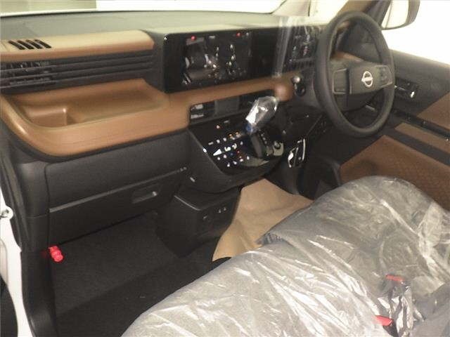 Nissan ROOX 2026 7560887-4