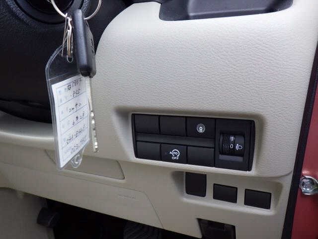 Nissan ROOX 2024 7560888-6
