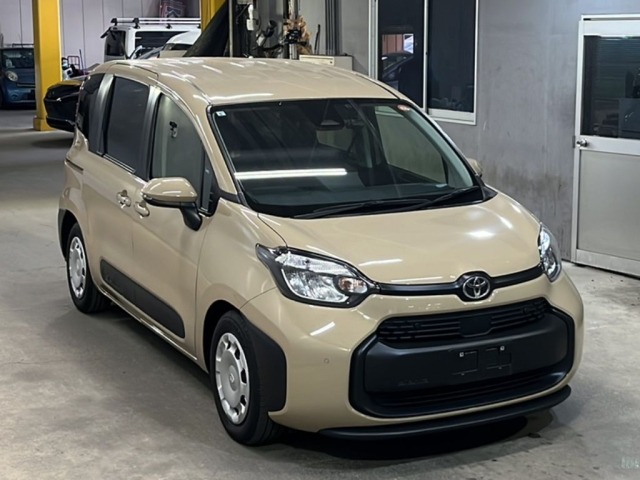 Toyota SIENTA 2023 7556980-4
