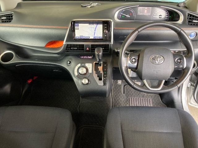 Toyota SIENTA 2016 7556989-3