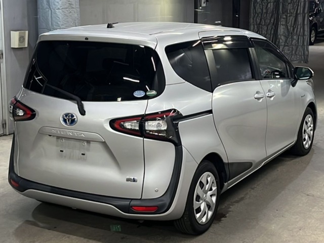 Toyota SIENTA 2016 7556989-5